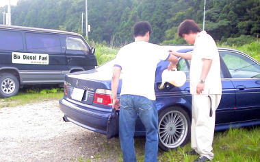 BMW �c�P�O�@�A���s�i�@�Ɂ@�a�c�e����������B