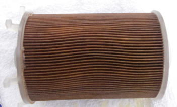 BDF燃料使用1万キロの燃料フィルター内部